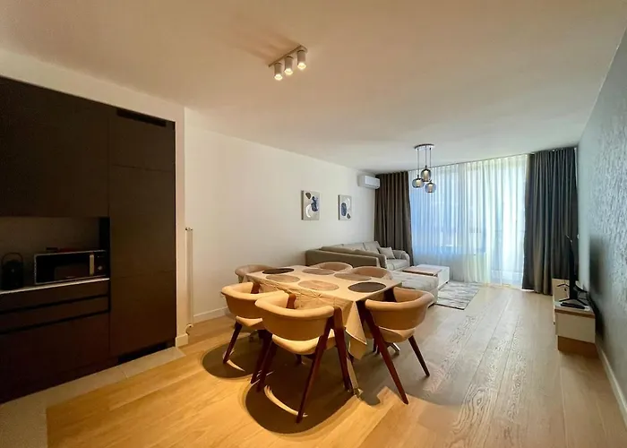 Crown Modern Two Bedroom At Bw Apartman Belgrade